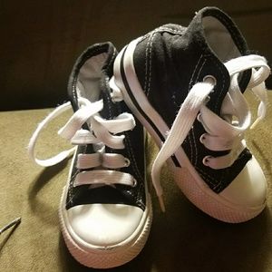 Converse-type Sneaker Toddler Boy Size 7